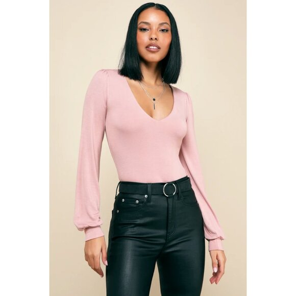 Lulus Kaylene Blush V-Neck Bodysuit w/Long Balloon Sleeves in Stretch Jersey - Picture 3 of 5